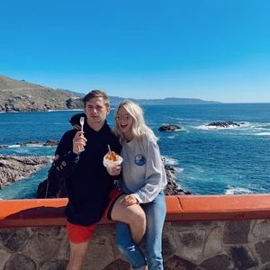 Meet your Posher, Ally